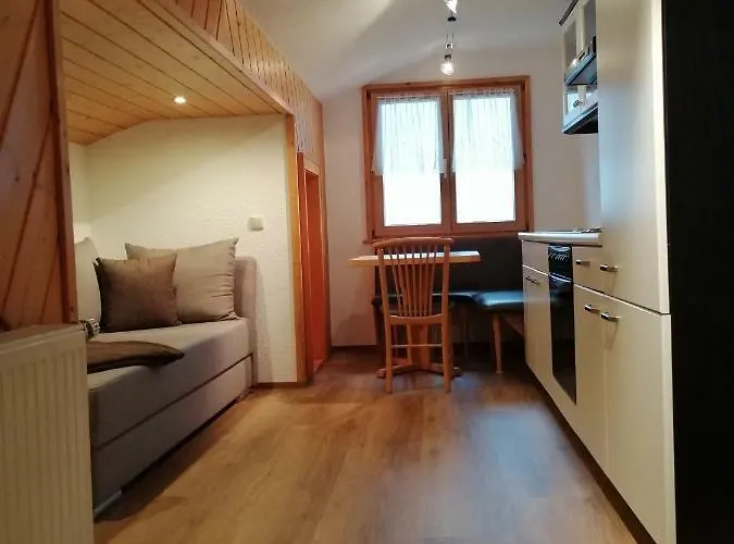 Gasthof Haus Roswitha 3*